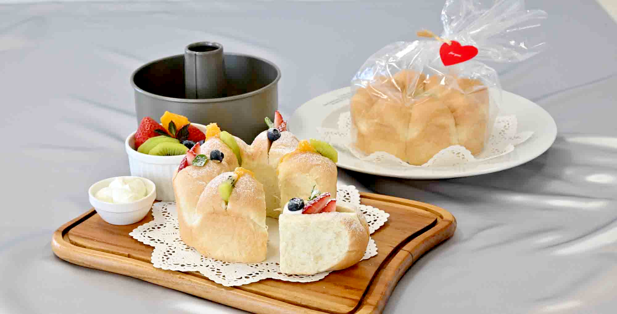 パン：フルーツサンド・ちぎりパン