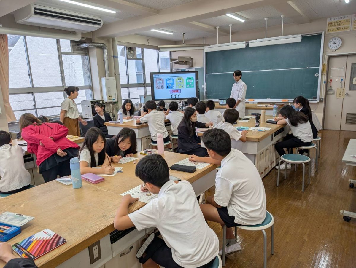 今年も行ってきました！「だし」の出張授業